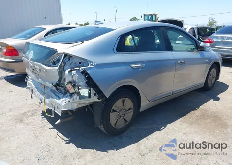 2020 Hyundai Ioniq Hybrid Se z USA, uszkodzony, nr VIN KMHC75LC4LU239829